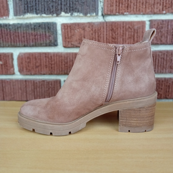 NWOT Lucky Brand 'Sumah' Chunky Heel Suede Booties in Light Brown 🤎 - Picture 6 of 12